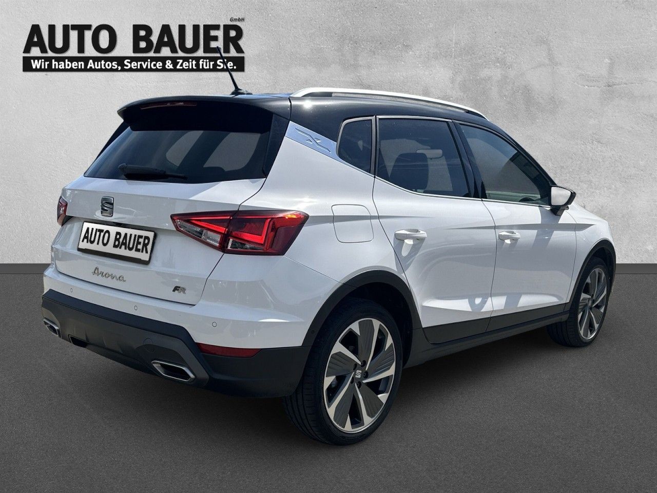 Fahrzeugabbildung SEAT Arona FR 1.0 TSI 110 PS 6-Gang-Kamera*1Hnd* - mit KI generiert/bearbeitet