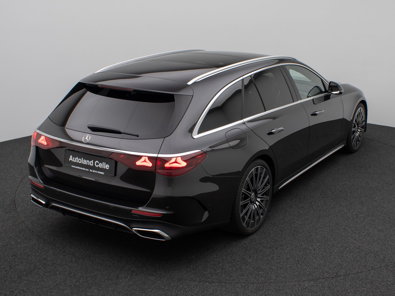 Fahrzeugabbildung Mercedes-Benz E 450d 4Matic AMG Line Advanced+ Pano 360°21Zoll