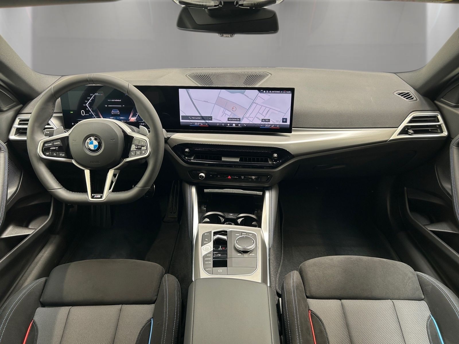 BMW 218 - Bild 12