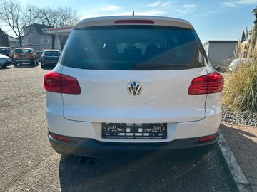 Volkswagen Tiguan - 6