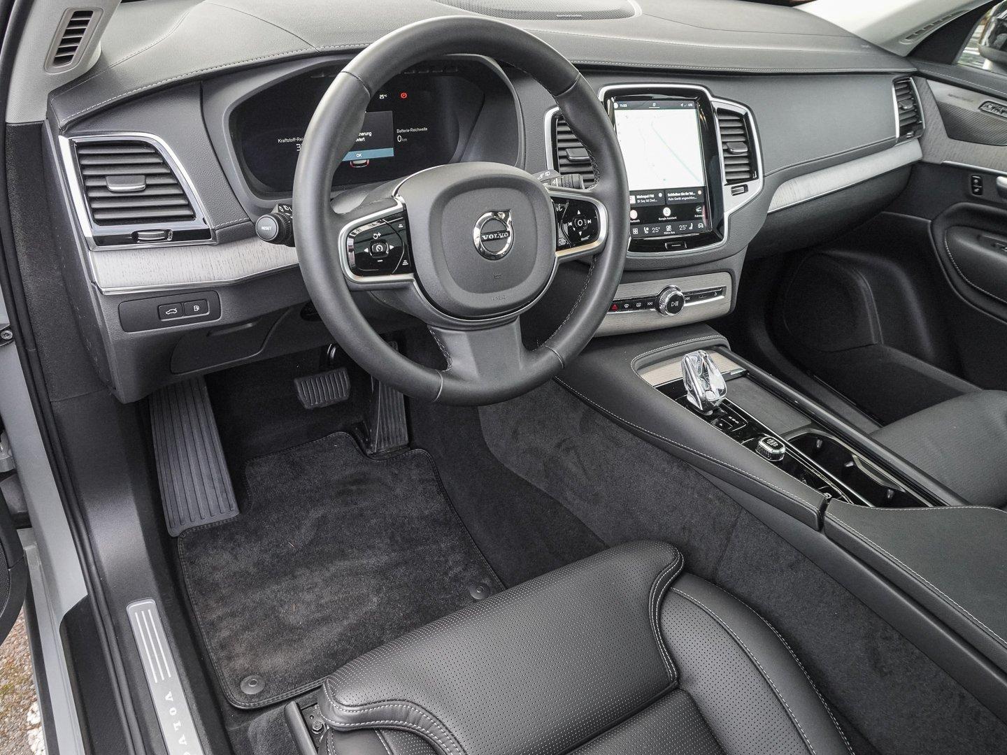 Volvo XC90 T8 AWD Plus Dark Plug-in Hybrid NAPPA PANO