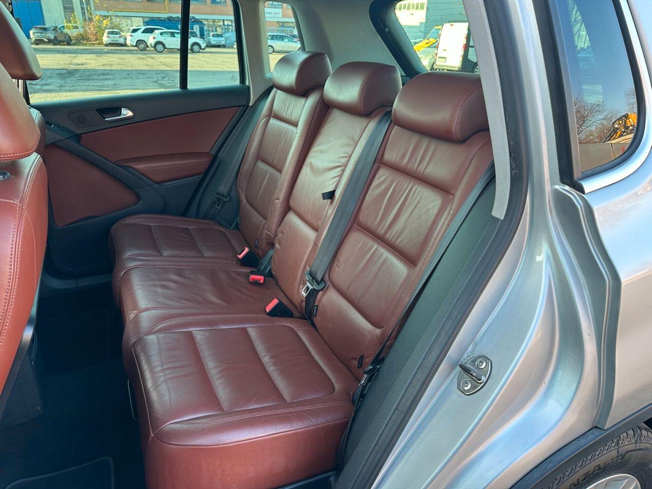Volkswagen Tiguan 2011 — photo 13