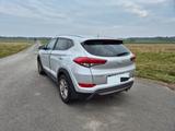 Hyundai TUCSON 1.6 T-GDI Style 2WD Style - gebrauchte Hyundai TUCSON aus dem Jahr 2015