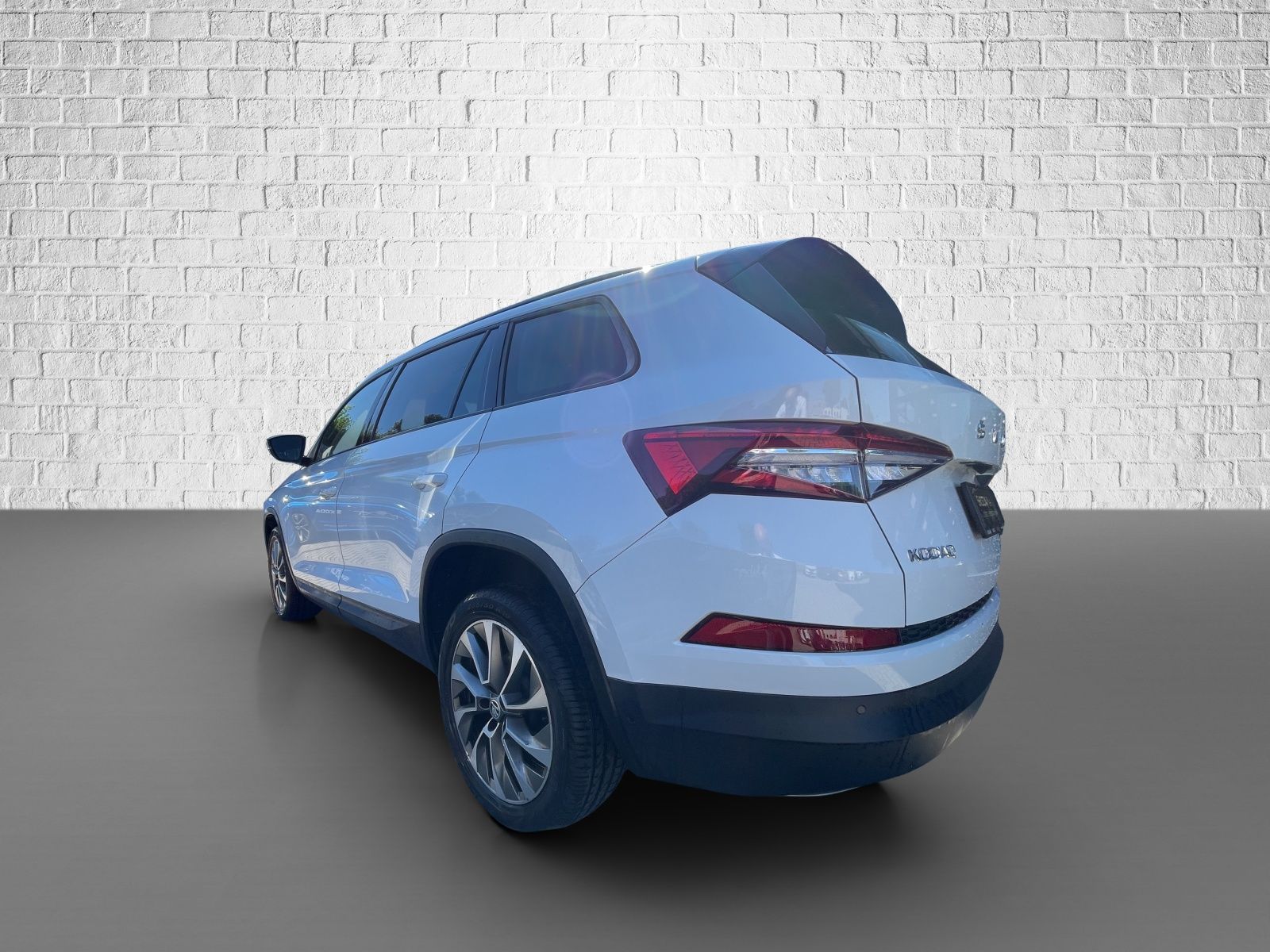 Skoda Kodiaq 2.0 DSG - Clever 4x4 TDI AHK imagem 3
