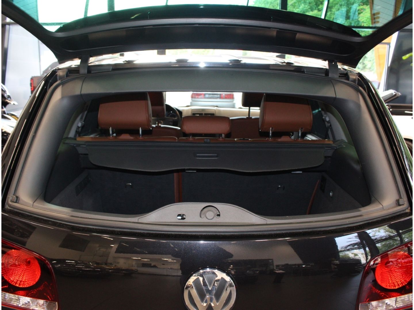 Fahrzeugabbildung Volkswagen Touareg 3.0 TDI V6 TDI DPF 2. Hand*Standhzg*VOLL