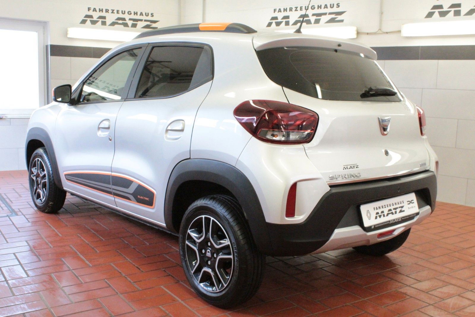 Fahrzeugabbildung Dacia Spring 45 Electric Comfort *Look Paket
