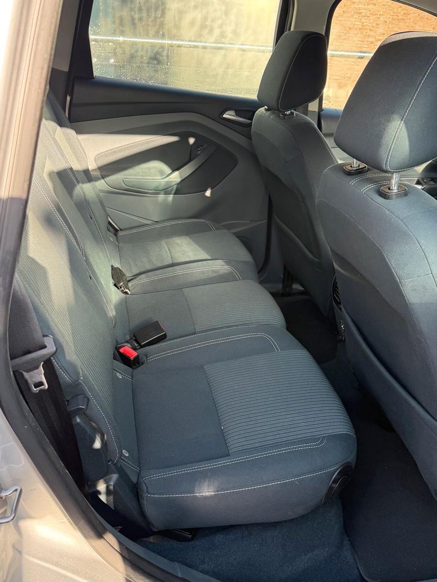 Ford C-MAX 2012 — двигун 116 HP (85kW)