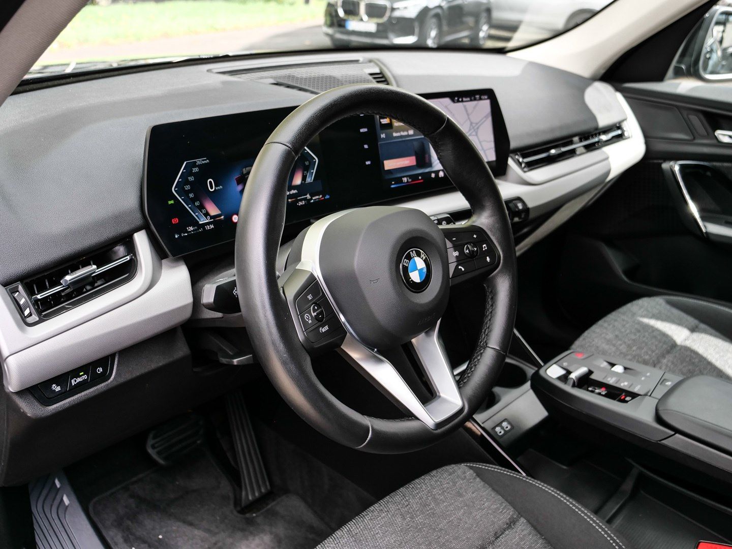 BMW X1 sDrive18d Aut Nav LED Parkass PDC RFK Shz foto 8