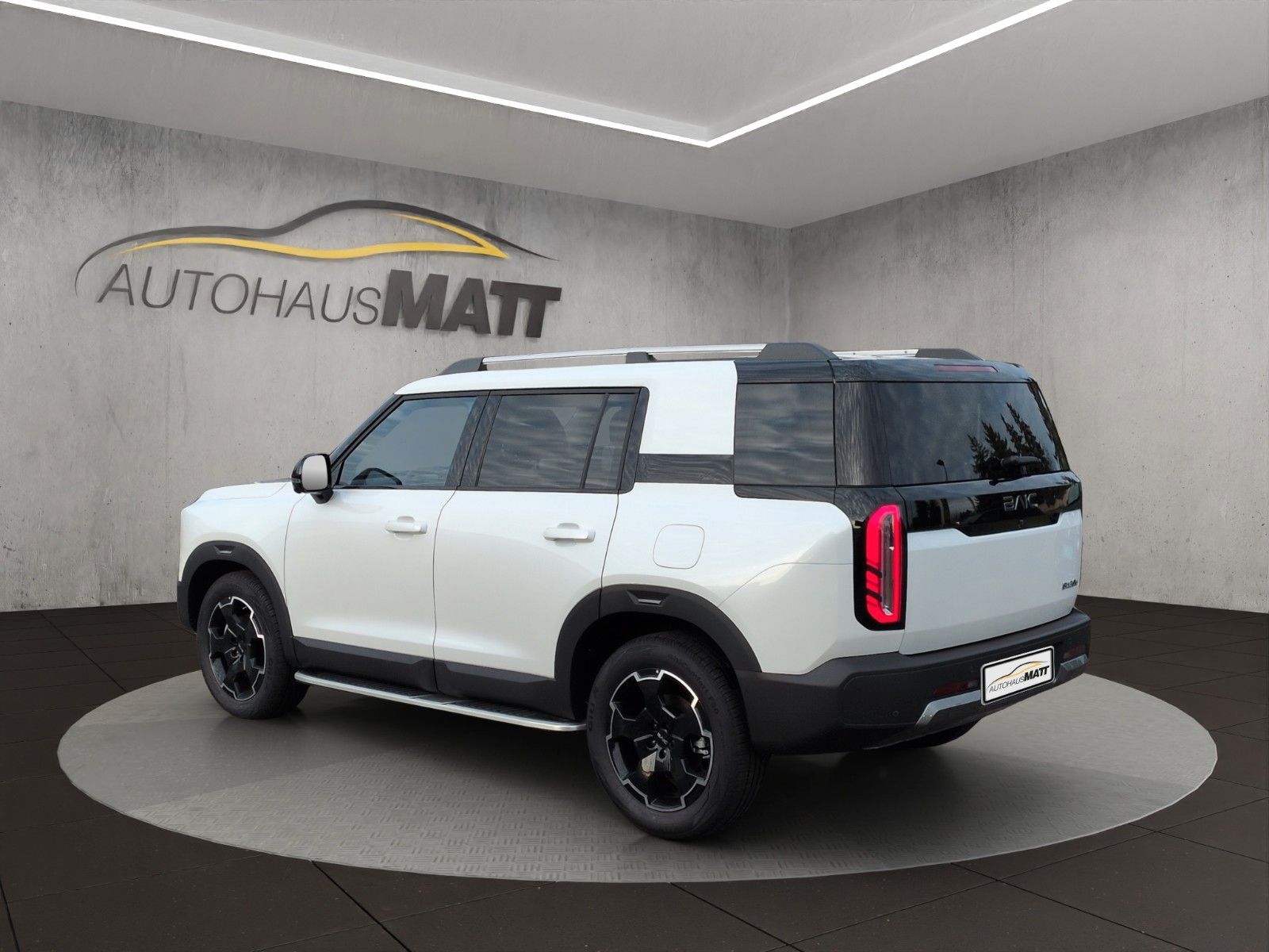 Fahrzeugabbildung BAIC BJ30 4WD HEV - Vollausstattung