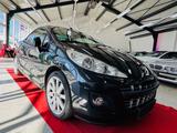 Peugeot 207 CC Cabrio-Coupe Platinum -Leder - Peugeot 207 mit Benzin-Antrieb: Leder, Cabrio, Platinum
