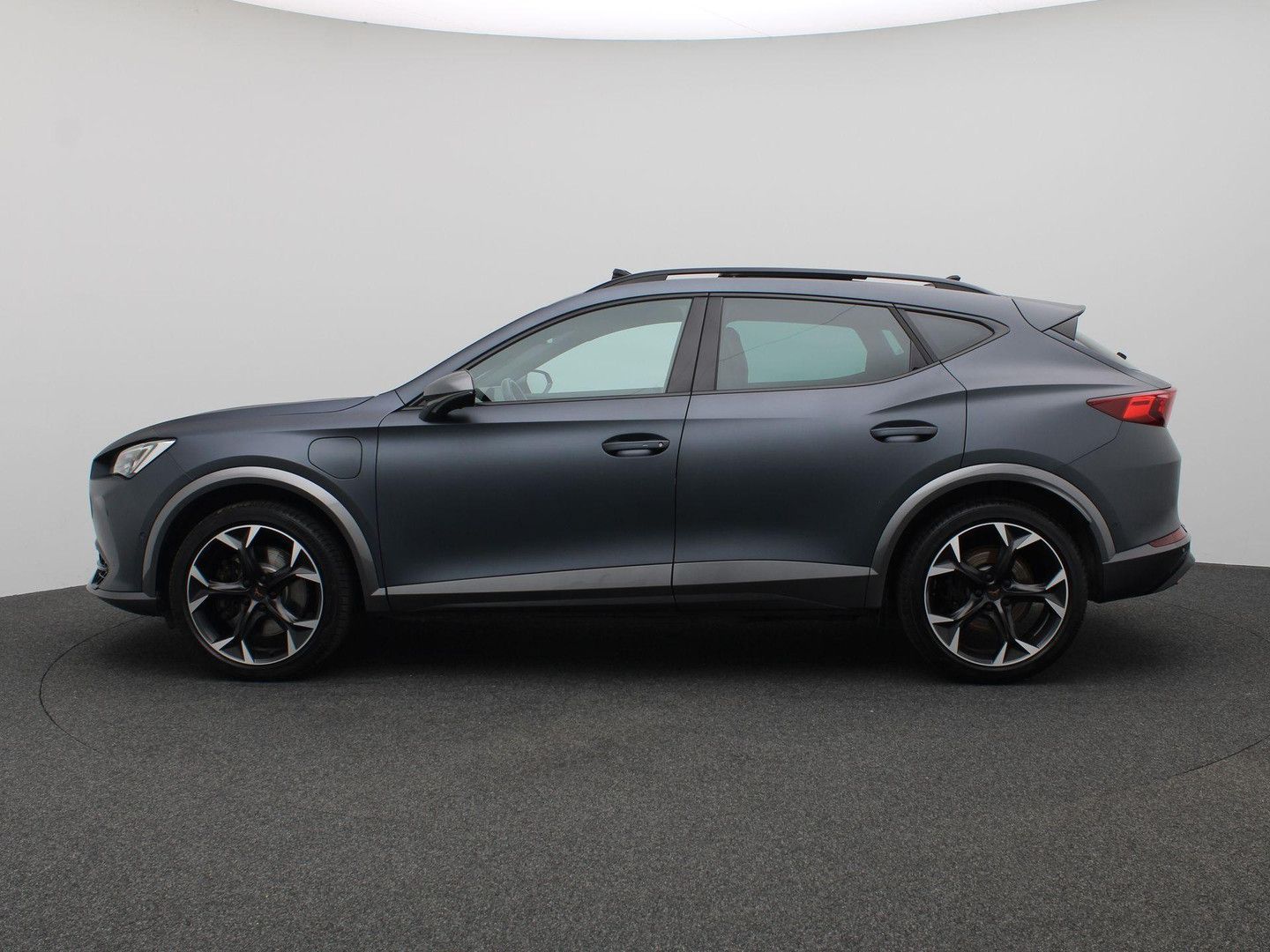 Cupra Formentor 1.4 e-Hybrid VZ Black Edition 245PS DS imagem 2