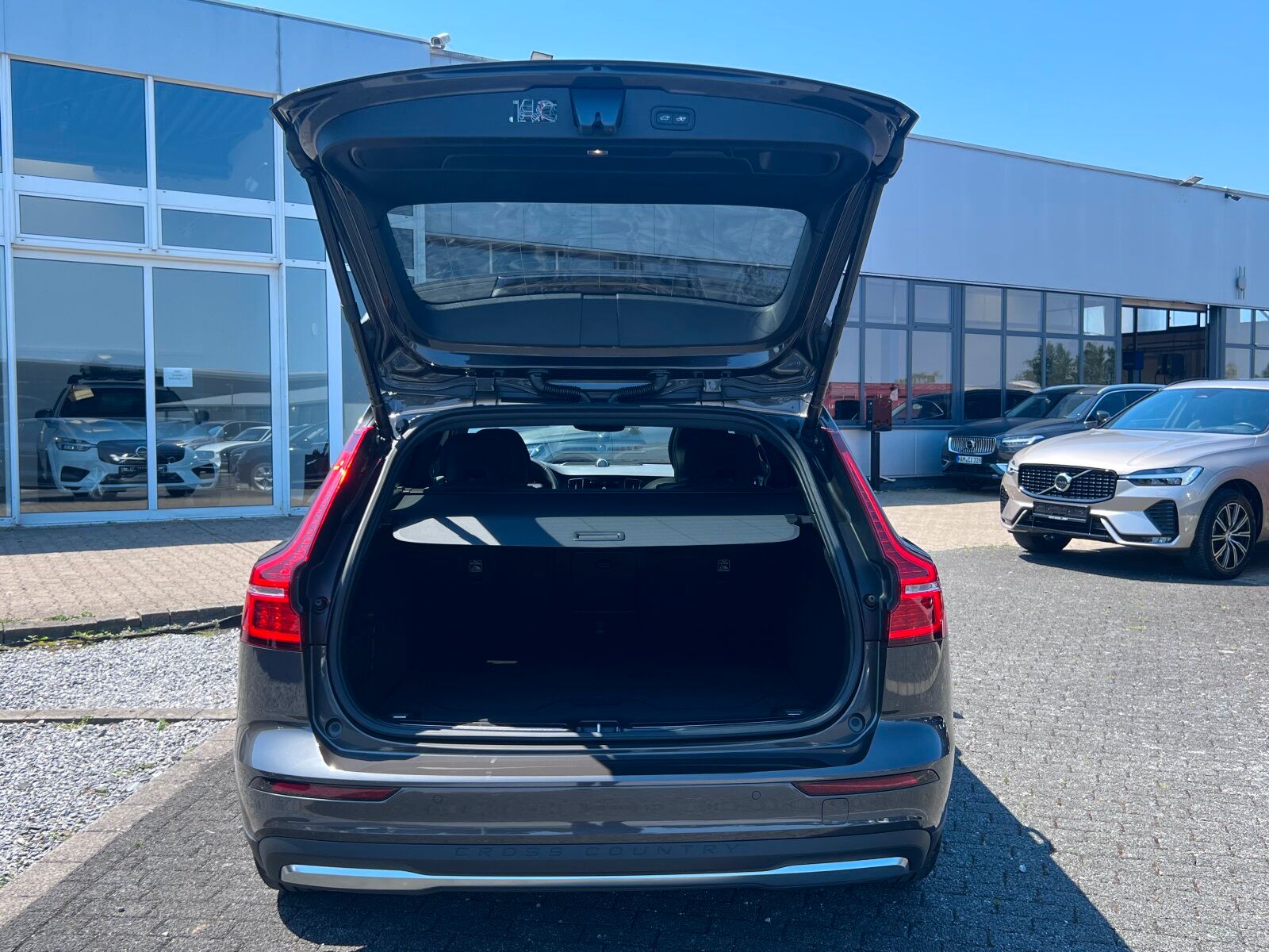 Volvo V60 Cross Country B4 Ultimate foto 10