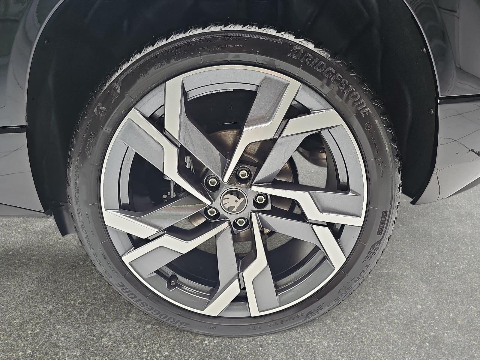 Skoda KAROQ 2.0 TSI DSG SPORTLINE 4X4 NAVI LED