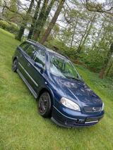 Opel Astra - Opel Astra aus 2001: Kombi