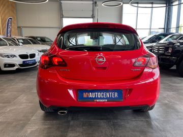 MYAUTOCENTER – Gebraucht- und Jahreswagen mit Werkstattservice in Pfaffenhofen Opel Astra J Lim. 5-trg. Cosmo *Klima*PDC*Tempomat*