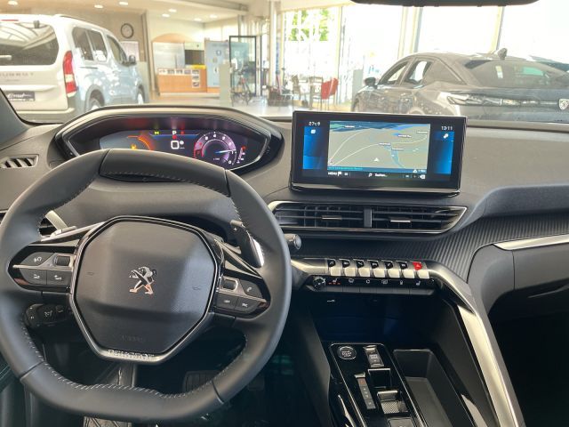Peugeot 5008  Allure Pack 130 EAT8 Stop & Start
