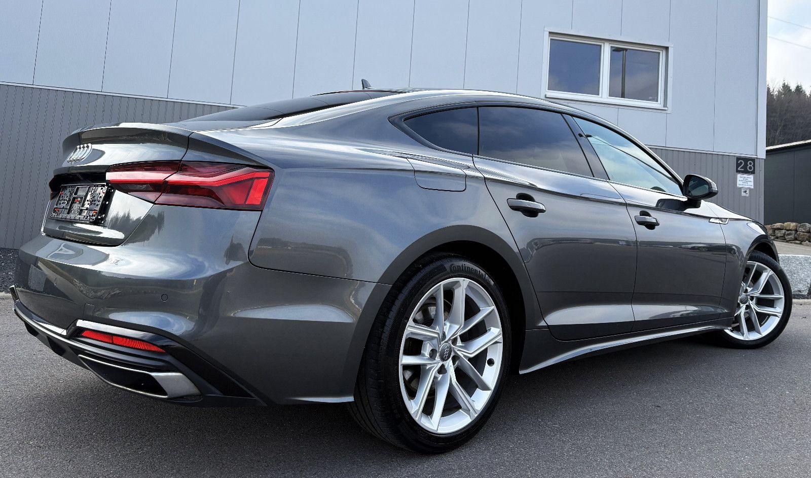 Audi A5 40 TFSI S-LINE Matrix NAVI AHK ACC DAB foto 2