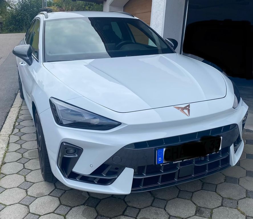 Image of Cupra Leon