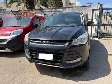 Ford Kuga - 3