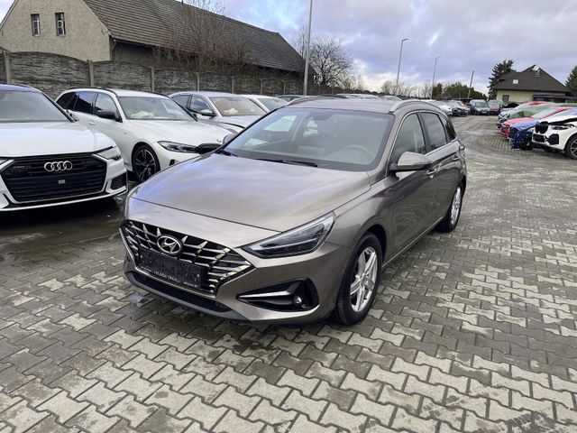 Hyundai i30 1.5 Pure