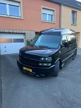 Chevrolet Explorer Limited SE - Chevrolet Chevy Van: Kleinbus