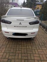 Mitsubishi Lancer 1.5 - - Mitsubishi Lancer mit Benzin-Antrieb: Limousine