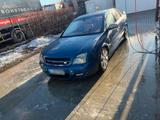 Opel Vectra C. GTS 3,2 l, V6 - Opel Vectra: 3.2