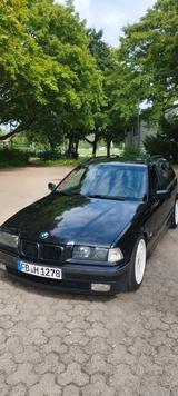 BMW 323i touring 323i - BMW 323: Kombi, 323i