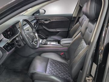 Audi A8 - 6