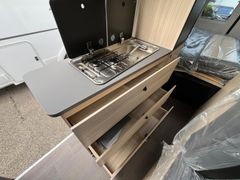 Sun Living V65 SL*1DIESEL HEIZUNG*MARKISE*AHK*SOLAR