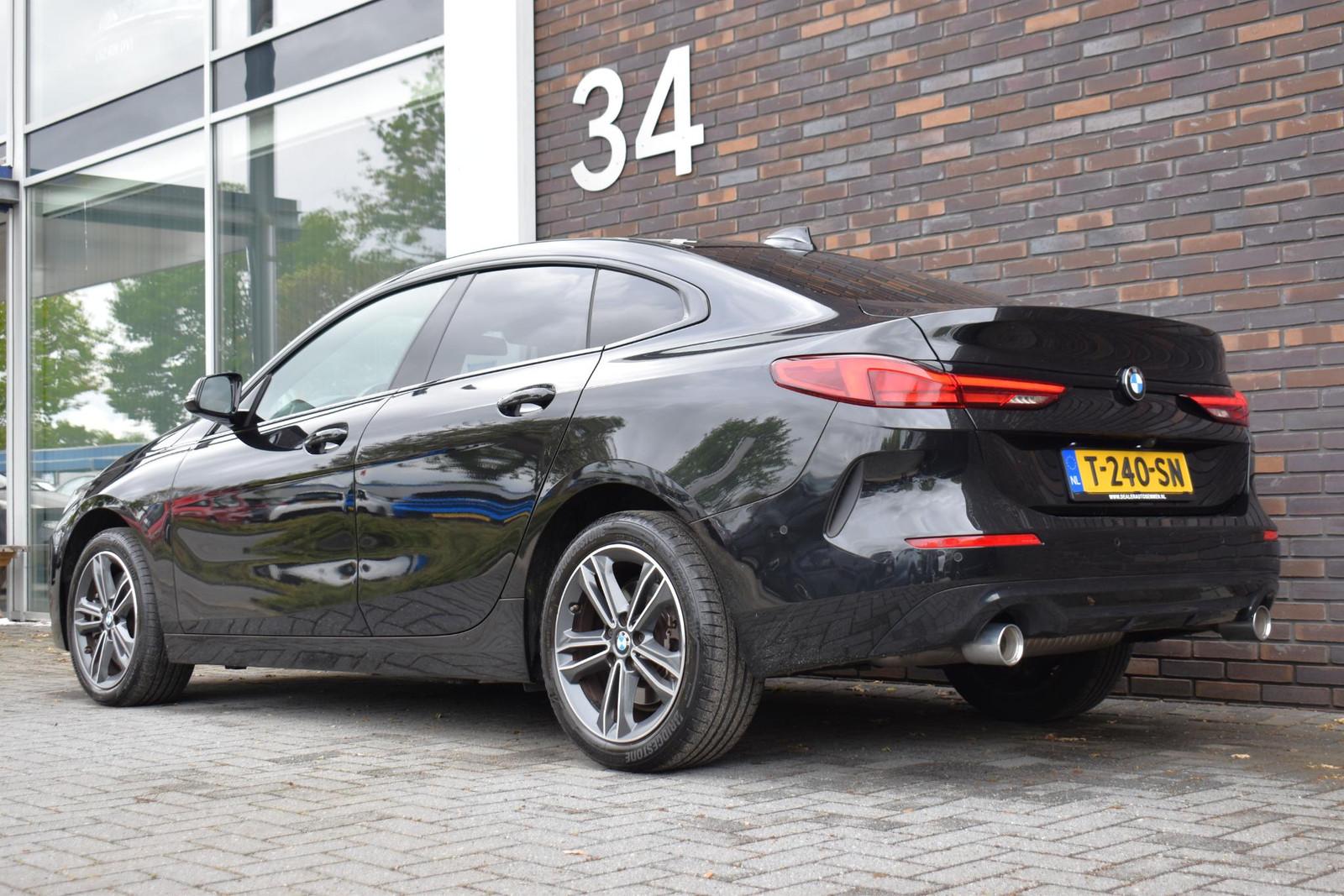 BMW 2-serie Gran Coupé 220i LEDER SPORTSTOELEN VIRTU