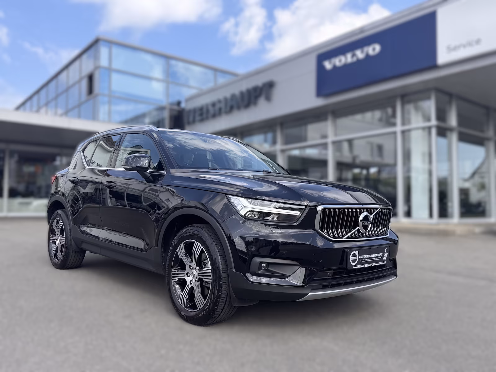 Volvo XC40 B4*AWD*Inscription*1HD*Pano*Keyless*Leder*