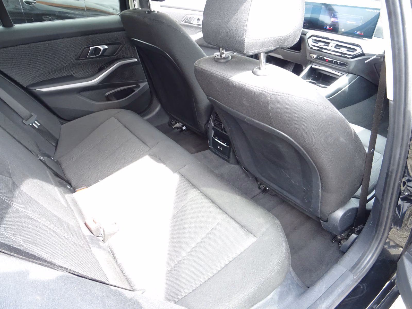 BMW 3 Series iA Touring LED Navi HUD Virt. Kamera Innov., миниатюра 10
