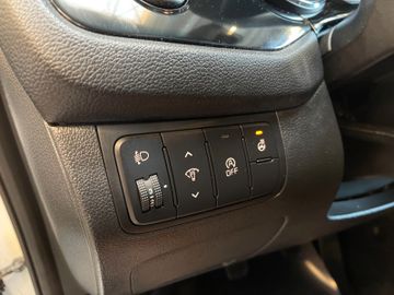 Kia Cee'd *1.HAND*NAVI*TEMPO*KAMERA*LKHZ*
