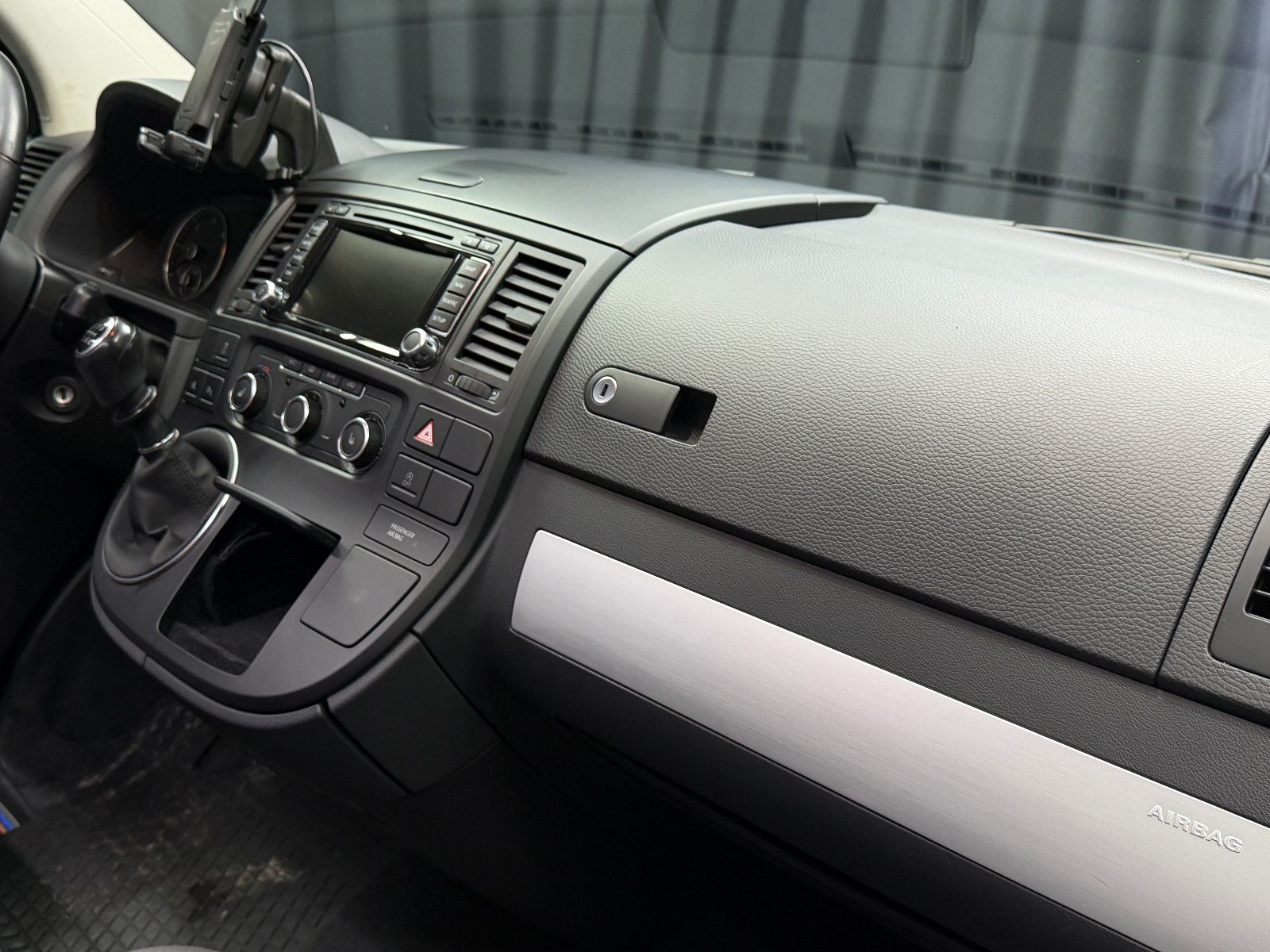 Fahrzeugabbildung Volkswagen Volkswagen T5 Multivan Comfortline 4Motion