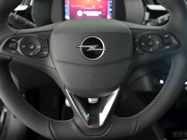 Corsa F FACELIFT GS+LED LICHT+NAVI+RÜCKFAHRKAMER
