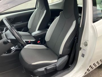 Toyota Aygo (X) - 6