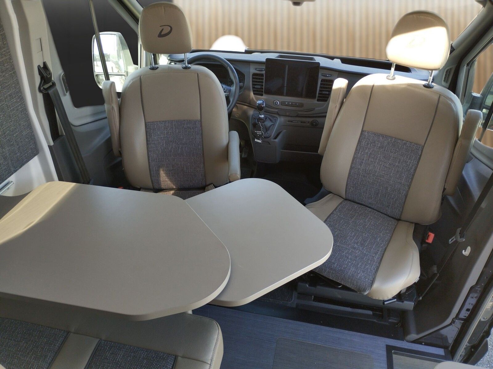 Fahrzeugabbildung Dethleffs Globetrail 590 C Ford SAT,TV,Solar,Markise,
