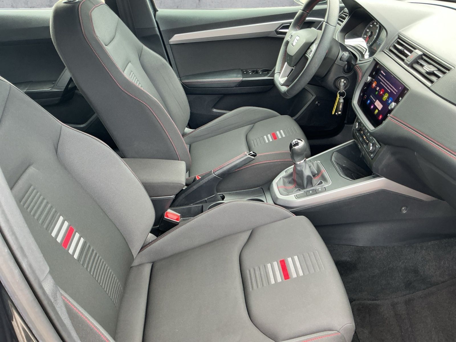 Seat Arona - Bild 13