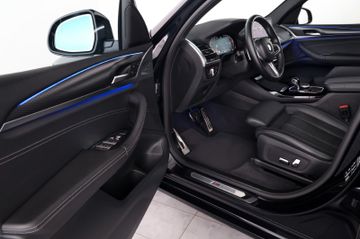 BMW X3 xDrive30d M Sport PANO RFK AHK 20" 1.Hand