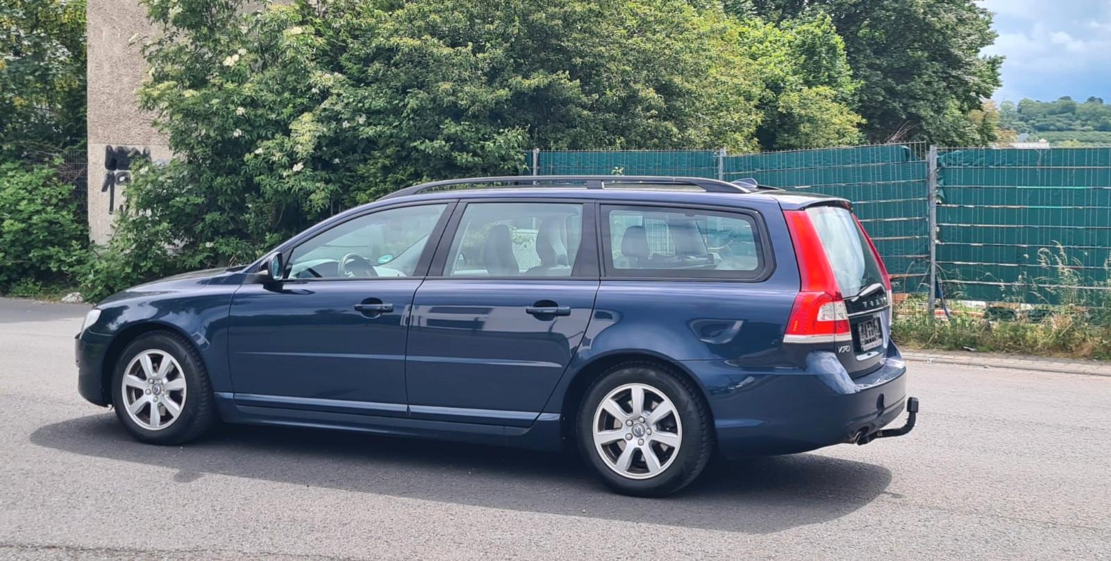 Volvo V70 2015 — photo 7