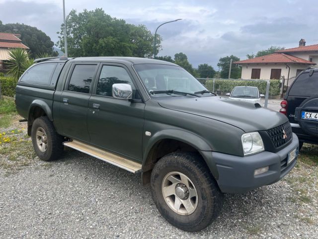 Mitsubishi L200 2.5 TDI 4WD Club Cab Pup. GLS Ta