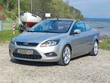 Ford Focus Cabrio Titanium Leder SHZ ALU PDC - Ford Focus aus 2010: Titanium