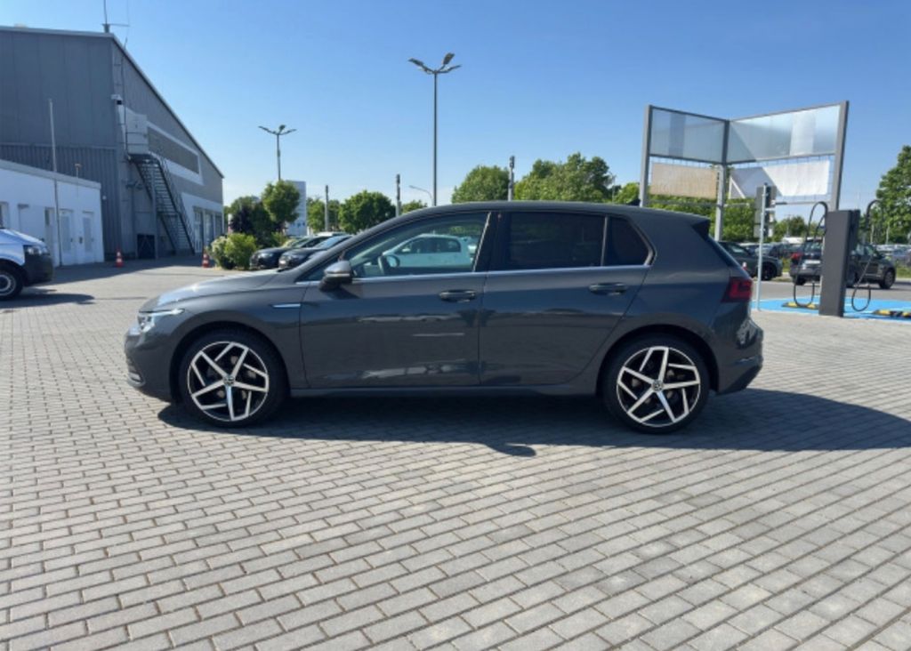 Image of Volkswagen Golf