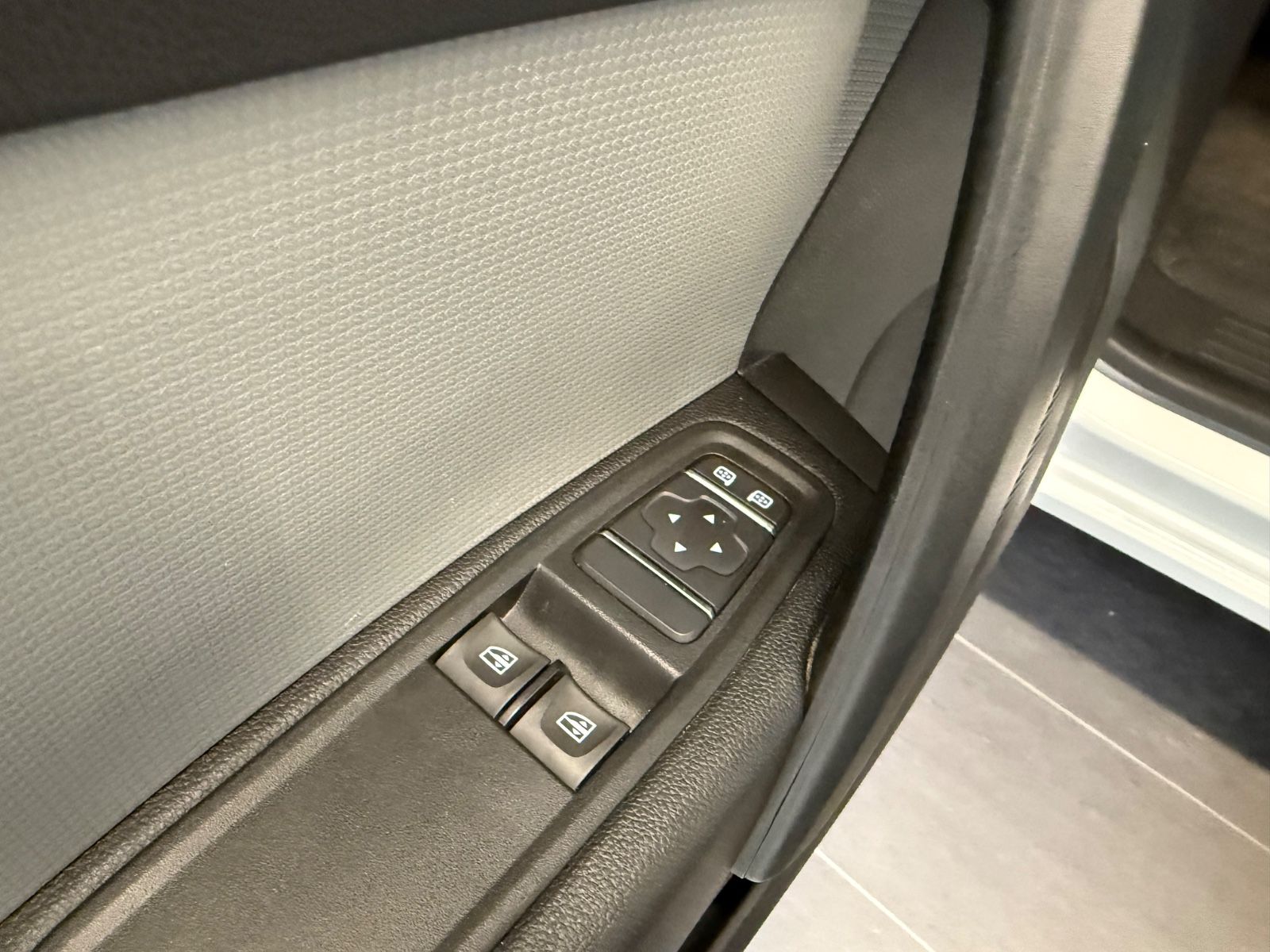 Fahrzeugabbildung Renault Kangoo III Rapid Extra, Klima., Einparkhilfe