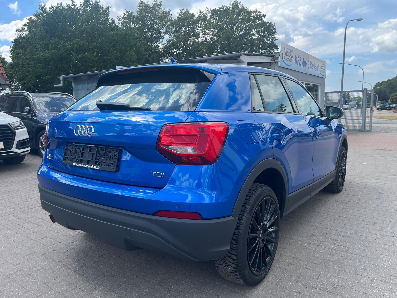 Audi Q2  sport basis Sitzheizung Bluetooth USB Navi