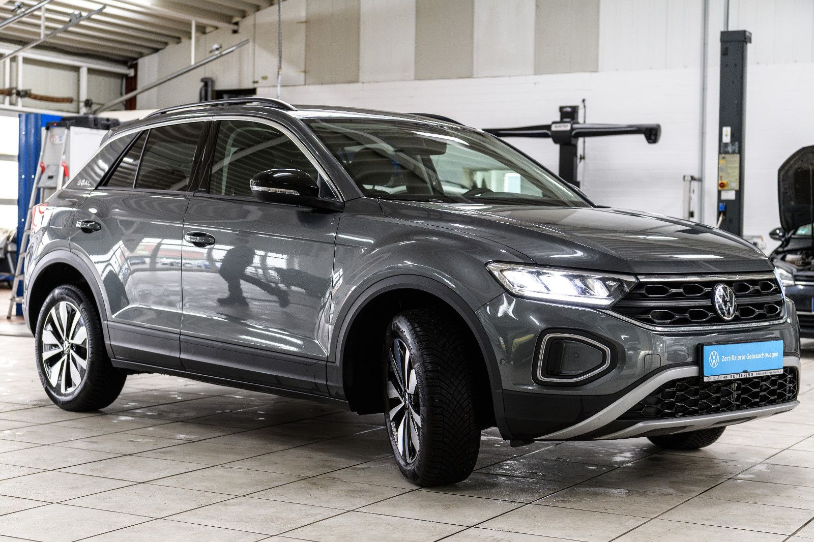 Fahrzeugabbildung Volkswagen T-Roc Goal 1.0 TSI LED+NAVI+ACC+APP