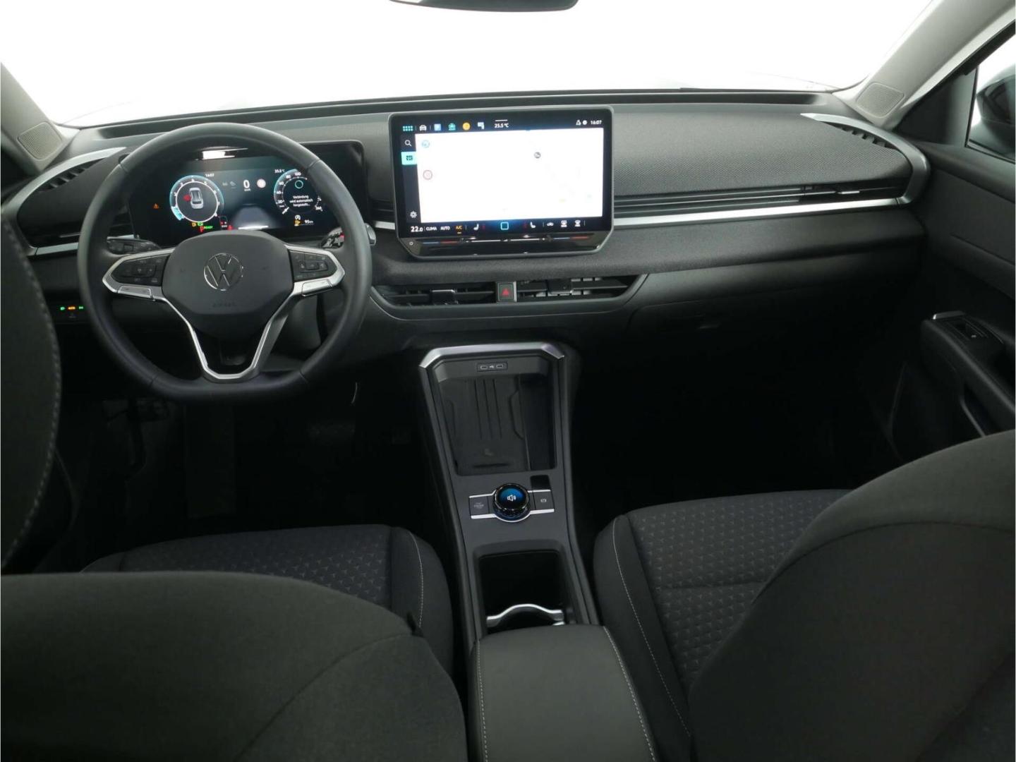 Volkswagen T-Roc 1.5 eTSI Life DSG NAV/LED/ACC/RFK/17'', миниатюра 12