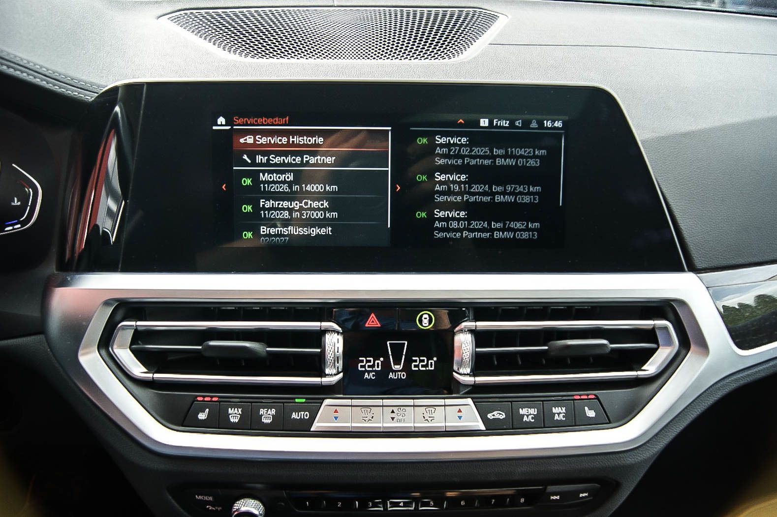 Fahrzeugabbildung BMW 320 d xDrive Luxury Line STANDHEIZG SCHIEBEDACH