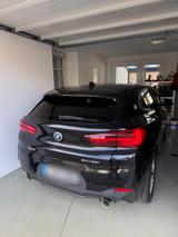 BMW X2 20i sDr M-Sport Paket NAVI PANO KAM... - BMW 220 in Augsburg